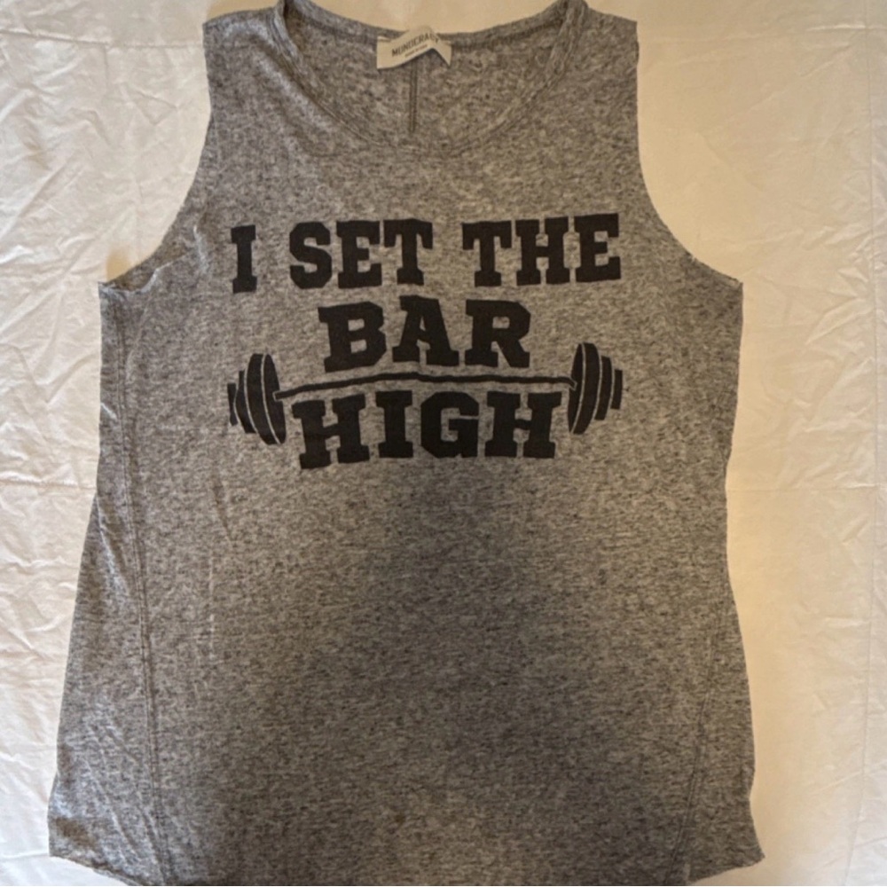I Set The Bar High Gray Graphic Tank Top